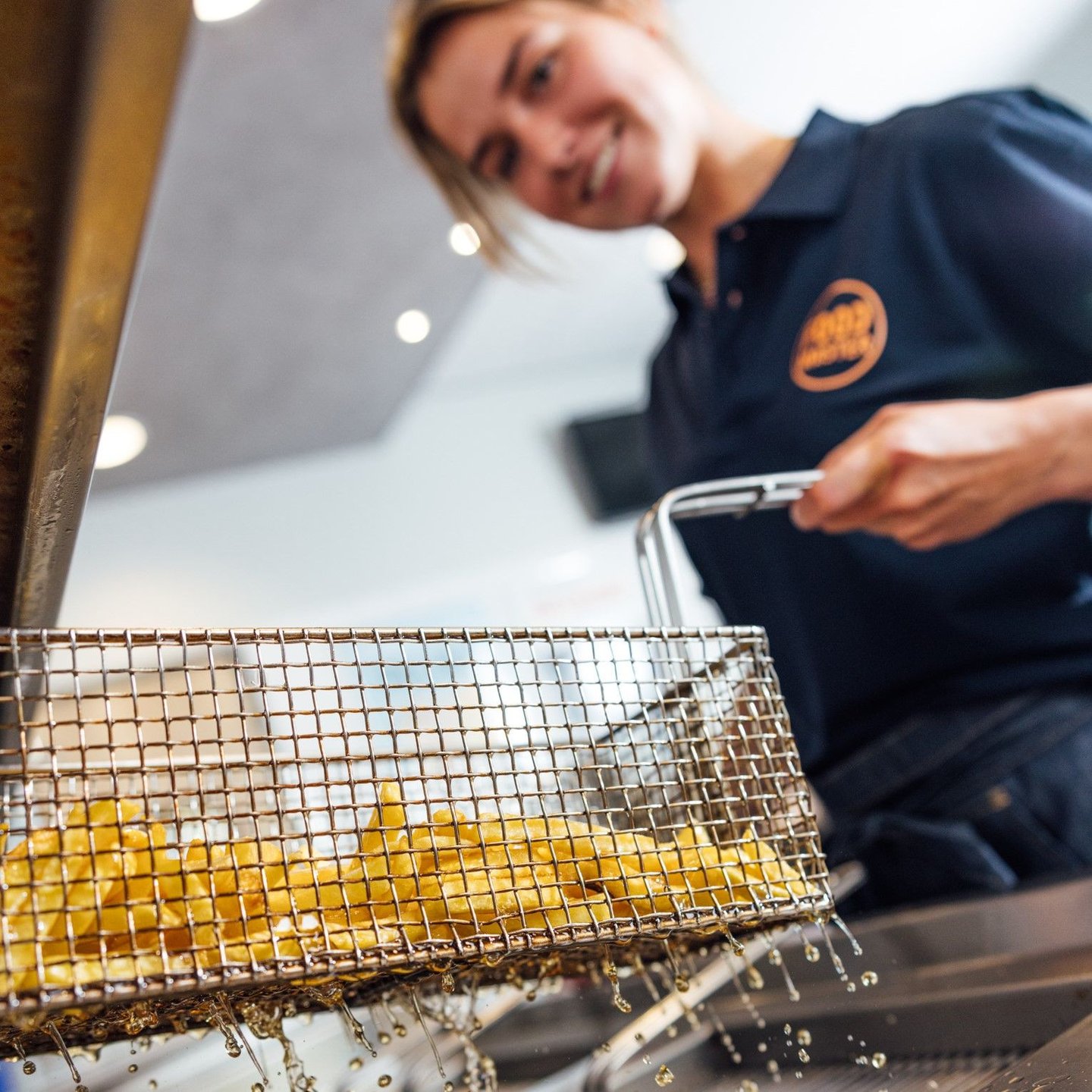 Kom werken in de horeca. Ga aan de slag als allround cafetariamedewerker bij Foodmaster Rijswijk. Zowel parttime als fulltime functies beschikbaar.